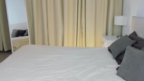 Snapshot of michael_swan chatting on 03-09-25, 05:33 Michel online show from 03-09-25, 05:33