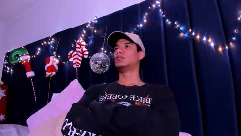 michael_vidal online show from 12-05-25, 05:05