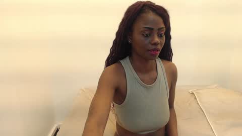 Snapshot of michaela_cox chatting on 01-27-25, 06:41 Michaela online show from 01-27-25, 06:41