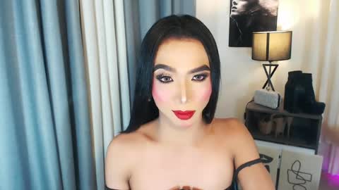 michaelagoddess online show from 06-17-26, 05:03
