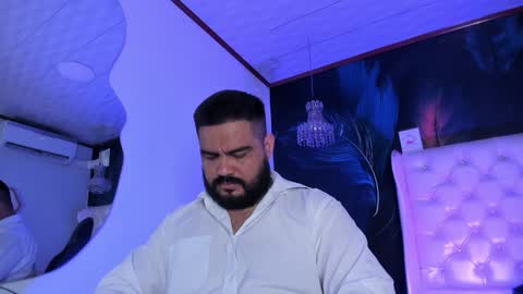 Michael online show from 02-01-25, 12:37