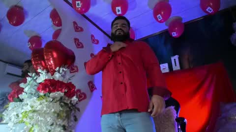 Snapshot of michaelbear_ chatting on 02-14-25, 01:29 Michael online show from 02-14-25, 01:29