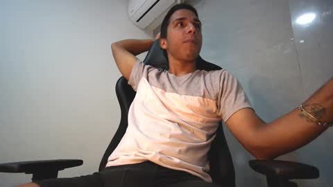 Snapshot of michaelhotbbc chatting on 10-12-25, 02:43 Michael online show from 10-12-25, 02:43