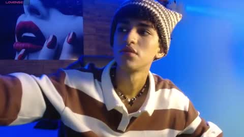 Snapshot of michaelkoiv chatting on 11-28-25, 12:19 michaelkoiv online show from 11-28-25, 12:19