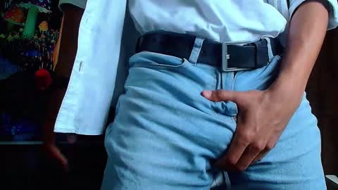 Snapshot of michaelstones chatting on 12-02-24, 04:53 michaelstones online show from 12-02-24, 04:53