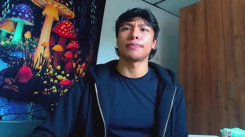 Snapshot of michaelstones chatting on 12-07-24, 04:14 michaelstones online show from 12-07-24, 04:14