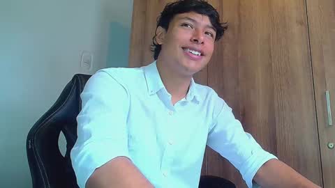 Snapshot of michaelstones chatting on 01-09-25, 01:56 michaelstones online show from 01-09-25, 01:56