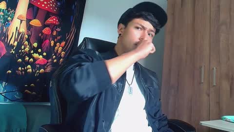 Snapshot of michaelstones chatting on 02-03-25, 06:39 michaelstones online show from 02-03-25, 06:39