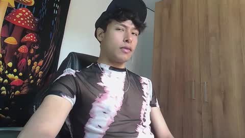 Snapshot of michaelstones chatting on 02-14-25, 02:02 michaelstones online show from 02-14-25, 02:02