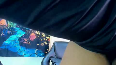 Snapshot of michaelstones chatting on 10-09-25, 04:38 michaelstones online show from 10-09-25, 04:38