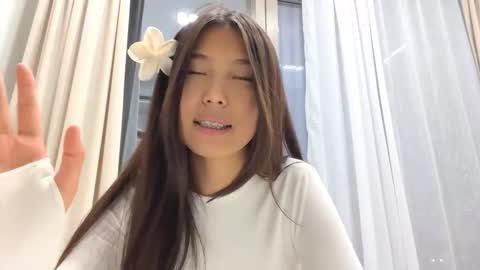 Snapshot of michalkandoll chatting on 10-26-25, 06:14 Aidaxo online show from 10-26-25, 06:14