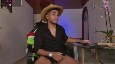 Snapshot of michel_g22 chatting on 03-16-26, 06:45 michel g22 online show from 03-16-26, 06:45