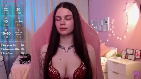 Snapshot of michela_fruet chatting on 07-07-26, 07:23 Kate online show from 07-07-26, 07:23