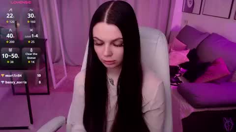 Snapshot of michela_fruet chatting on 07-13-26, 12:35 Kate online show from 07-13-26, 12:35