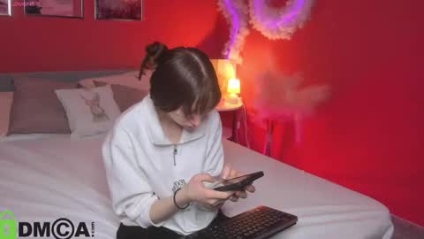 michele_mack online show from 10-28-25, 02:37