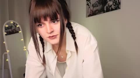 Michele online show from 02-12-26, 01:17