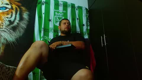 Snapshot of michell_myers chatting on 01-19-25, 02:25 michell_myers online show from 01-19-25, 02:25