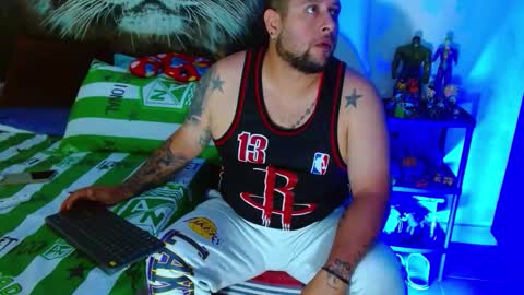 Snapshot of michell_myers chatting on 12-19-25, 02:24 michell_myers online show from 12-19-25, 02:24