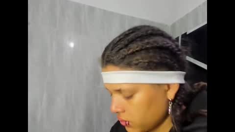Snapshot of michell_rs chatting on 03-09-25, 01:25 michell_rs online show from 03-09-25, 01:25