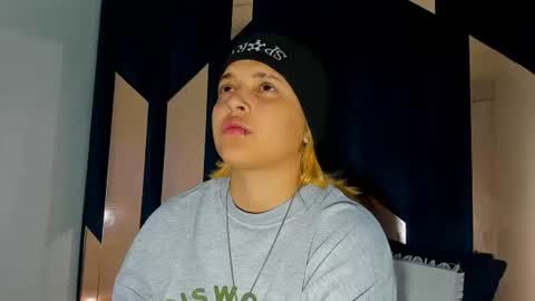 Snapshot of michell_rs chatting on 09-22-25, 03:19 michell_rs online show from 09-22-25, 03:19