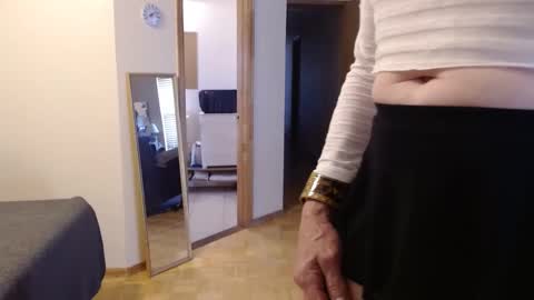 Michelle online show from 01-23-25, 08:56