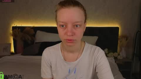 michelle_blond online show from 04-21-26, 01:07