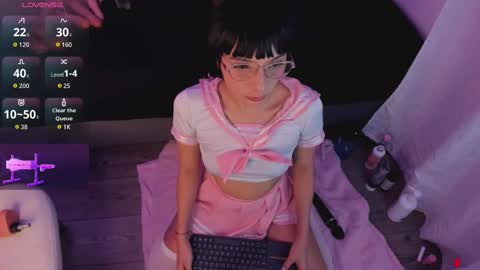 Snapshot of michelle_cutee_ chatting on 10-21-25, 07:58 michelle_cutee_ online show from 10-21-25, 07:58