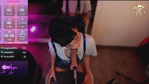 Snapshot of michelle_cutee_ chatting on 11-10-25, 08:30 michelle_cutee_ online show from 11-10-25, 08:30