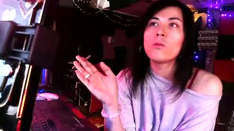 michelle_flowers online show from 09-09-25, 03:17