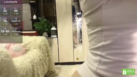 Michelle online show from 02-21-25, 08:16