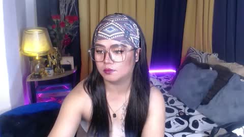 Michelle online show from 04-08-26, 06:24