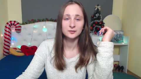 Snapshot of michellee11 chatting on 12-20-25, 12:23 Michel online show from 12-20-25, 12:23