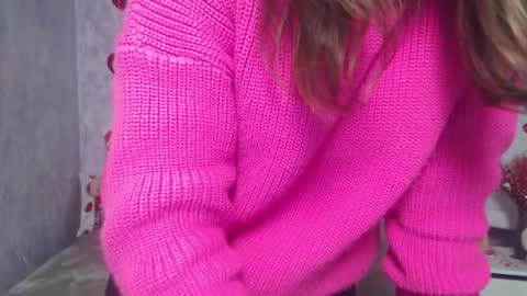 Snapshot of michellee11 chatting on 02-02-26, 01:32 Michel online show from 02-02-26, 01:32