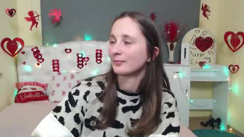 Snapshot of michellee11 chatting on 02-16-26, 01:07 Michel online show from 02-16-26, 01:07