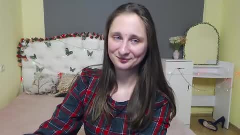 Snapshot of michellee11 chatting on 02-27-26, 02:28 Michel online show from 02-27-26, 02:28