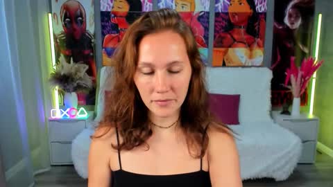 MichelleOrtis online show from 11-22-25, 06:23