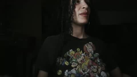 Snapshot of micielo87 chatting on 03-16-26, 07:23 Skye online show from 03-16-26, 07:23