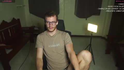 Mickey online show from 12-08-24, 01:03