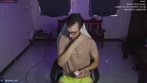 Mickey online show from 12-30-24, 06:20