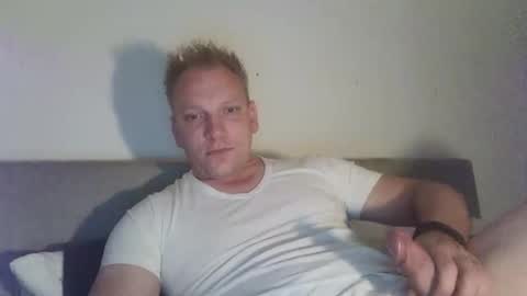 mickkxl online show from 10-27-25, 12:09