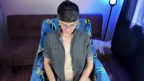 Blue online show from 02-26-26, 03:22