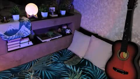 Snapshot of midnight_answer chatting on 09-21-25, 04:08 Max online show from 09-21-25, 04:08