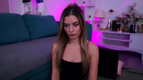 Alice online show from 11-05-25, 07:36