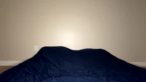 Snapshot of midnightcouple00 chatting on 11-24-25, 08:47 SexyLatinaCouple online show from 11-24-25, 08:47