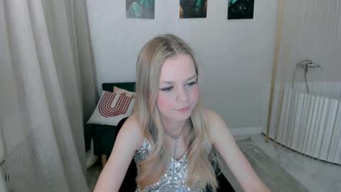 Snapshot of midnighteaura chatting on 05-31-26, 07:26 midnighteaura online show from 05-31-26, 07:26