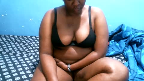 Snapshot of midnightkady chatting on 06-14-26, 09:17 Caddy online show from 06-14-26, 09:17