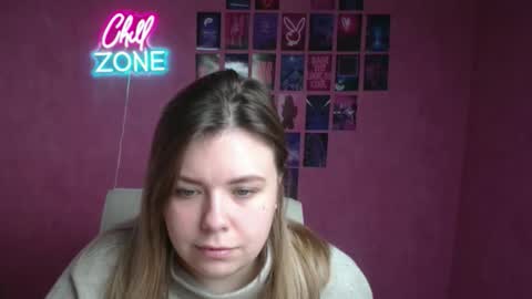 Snapshot of midnightmariana chatting on 10-31-25, 06:58 Mariana online show from 10-31-25, 06:58