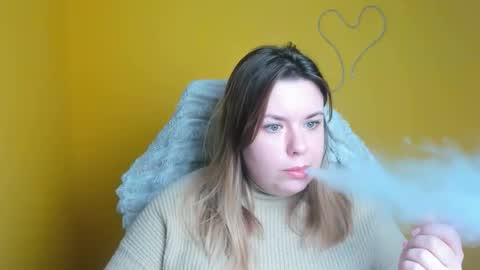 Snapshot of midnightmariana chatting on 11-10-25, 12:15 Mariana online show from 11-10-25, 12:15