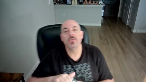 Snapshot of midnightmoonlight777 chatting on 01-13-26, 09:42 midnightmoonlight777 online show from 01-13-26, 09:42