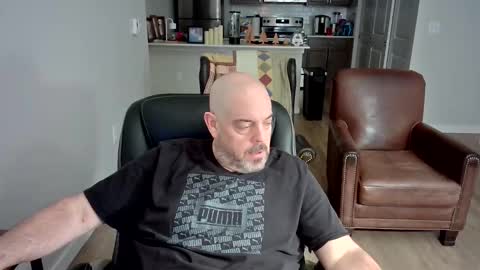 Snapshot of midnightmoonlight777 chatting on 02-07-26, 10:02 midnightmoonlight777 online show from 02-07-26, 10:02